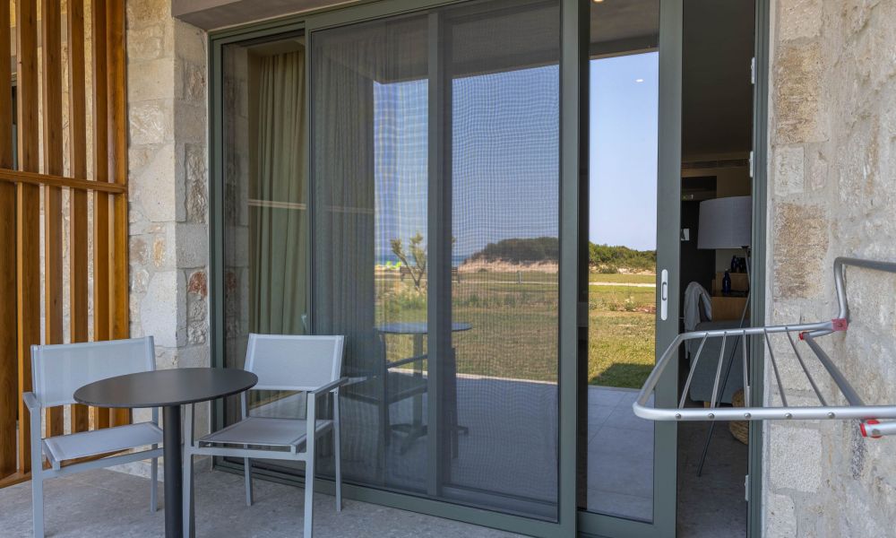 Puertas y automatismos GR - mosquitera