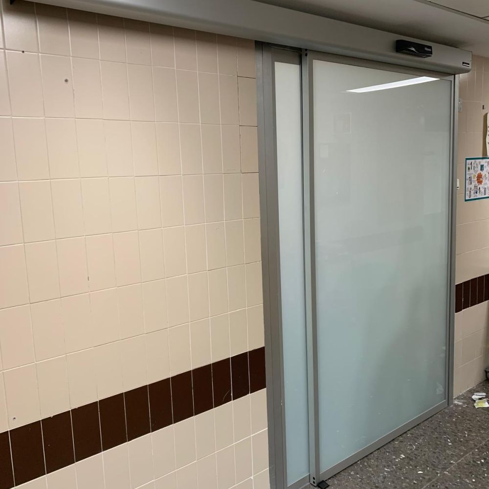 Puertas y automatismos GR - puertas automáticas