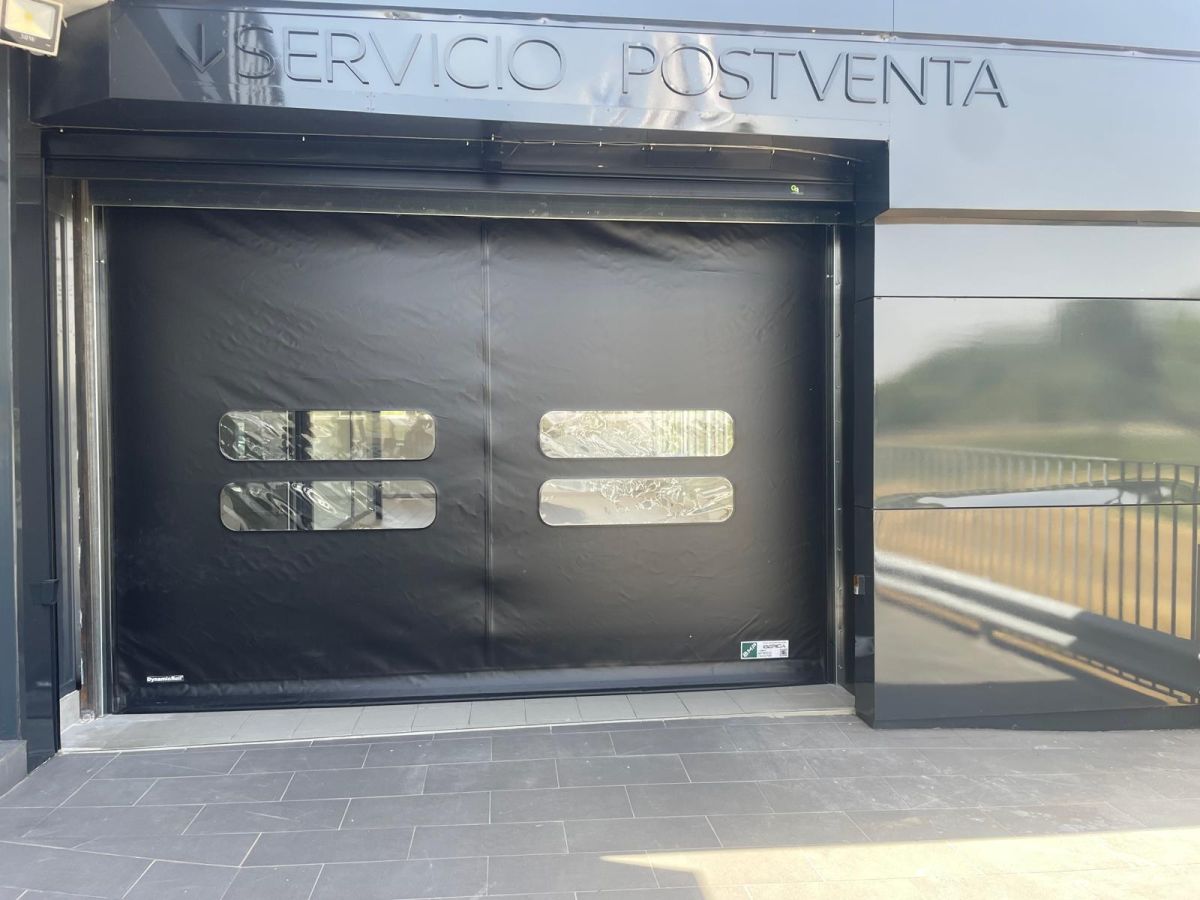 Puertas y automatismos GR - Trabajos realizados